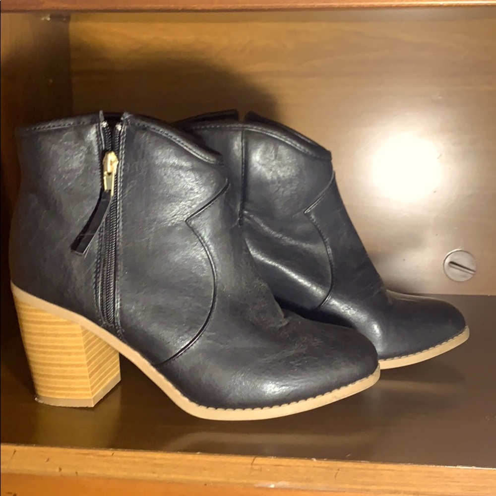 COPY - Maurices heeled ankle booties